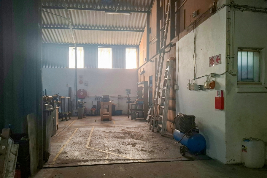 Commercial Property for Sale in Knysna Industrial Western Cape
